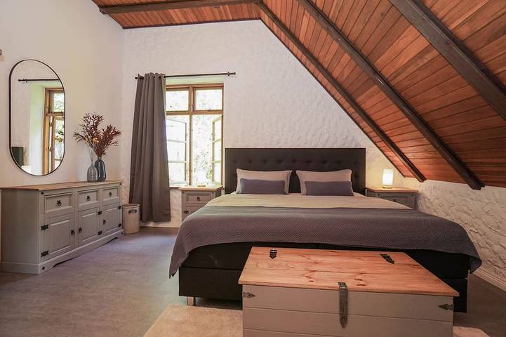 Ferienhaus für 10 Personen, mit Balkon und Whirlpool sowie Garten und Pool in Landkreis Rotenburg (Wümme) - 2