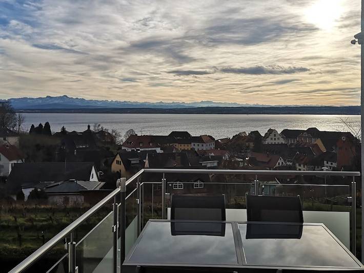 Ferienhaus für 4 Personen, mit Balkon und Garten