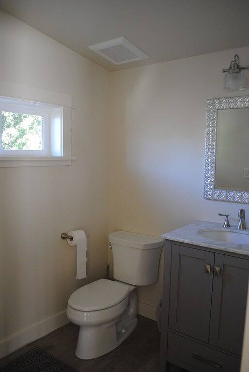 Neues Gästehaus im University Park Garden in Portland, Multnomah County