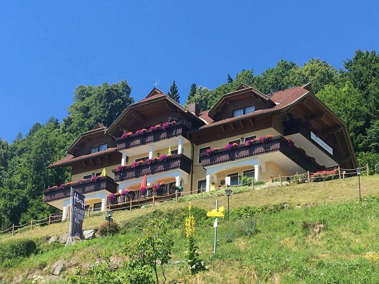 Ganze Ferienwohnung, Mathiasl Ferienwohnungen und Ferienhäuser - Panorama-Ferienwohnung in Gerlitzen