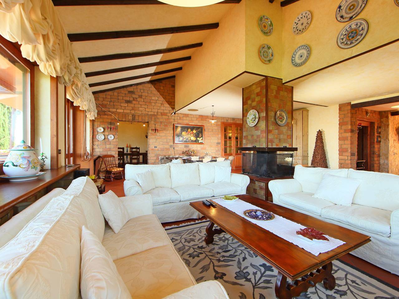 Villa Mina in Monte Compatri, Castelli Romani