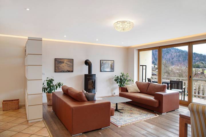 Ferienwohnung für 4 Personen, mit Balkon an der Zugspitzland