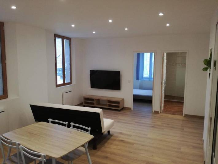Gîte pour 3 personnes, avec Vue dans Office De Tourisme D Evian Les Bains