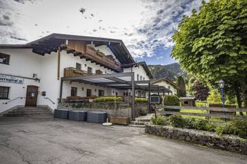 Hotel für 4 Personen in Bayerisch Gmain, Bayerische Alpen, Bild 4