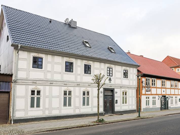 Ganze Wohnung, Friedrich-Wilhelm Ii in Mirow, Mecklenburg-Strelitz