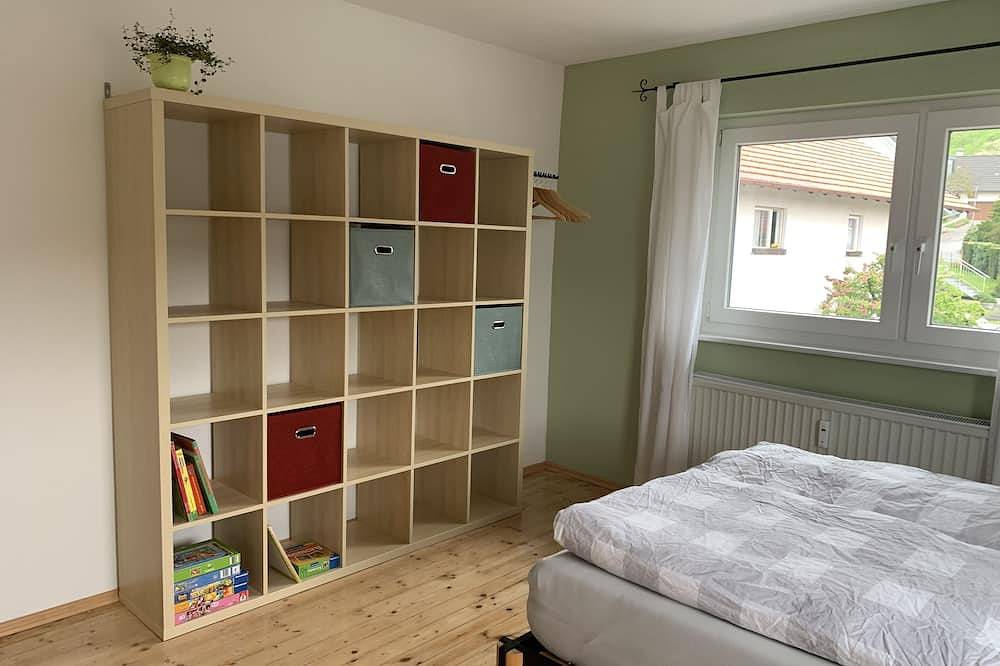 Ganze Wohnung, Schwarzwaldmarie zwischen Wald und Weinbergen in Bühl, Mittlerer Schwarzwald