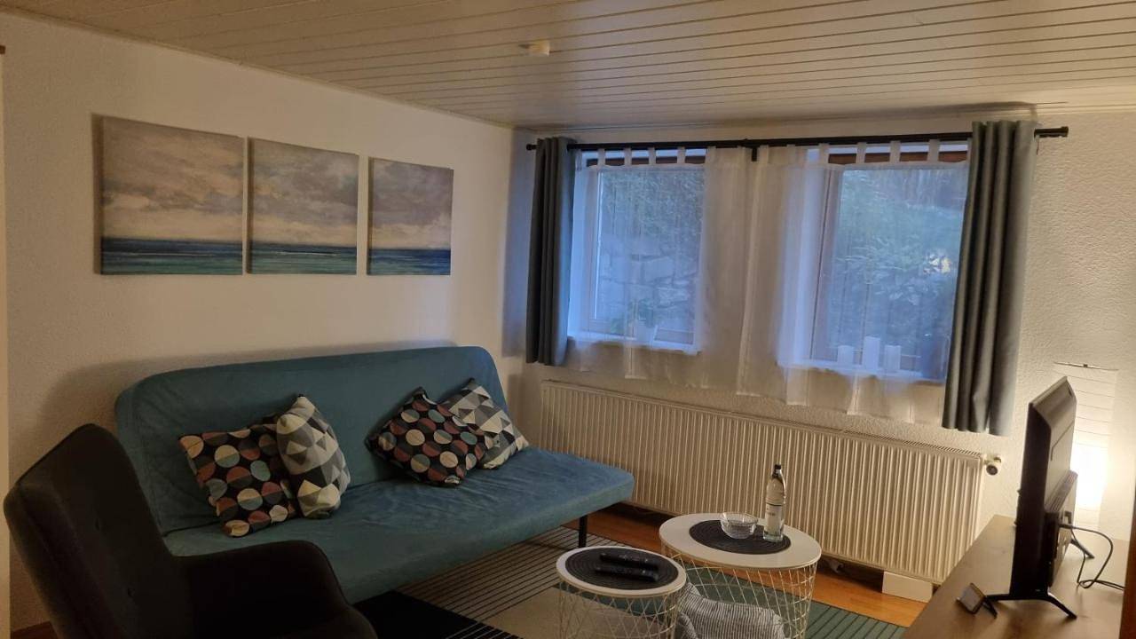 Ganze Wohnung, Weserbergland-Stop in Halle (Weserbergland), Landkreis Holzminden