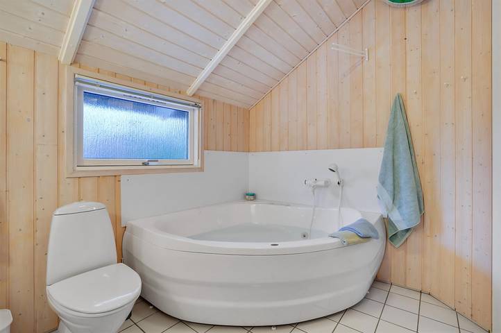 Location de vacances pour 5 personnes, avec jacuzzi et terrasse, animaux acceptés à Ebeltoft - 2