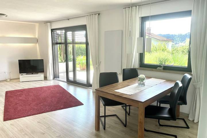 Ferienwohnung für 3 Personen, mit Terrasse und Garten - 1