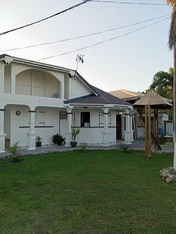 Gîte pour 5 personnes, avec terrasse dans Port-Louis Guadeloupe