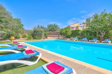 Villa in Alcúdia, Mallorca Norden für 8 