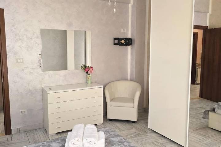 Appartement entier, B&B House Vacation Rental in Acqui Terme in Acqui Terme, Province d'Alexandrie