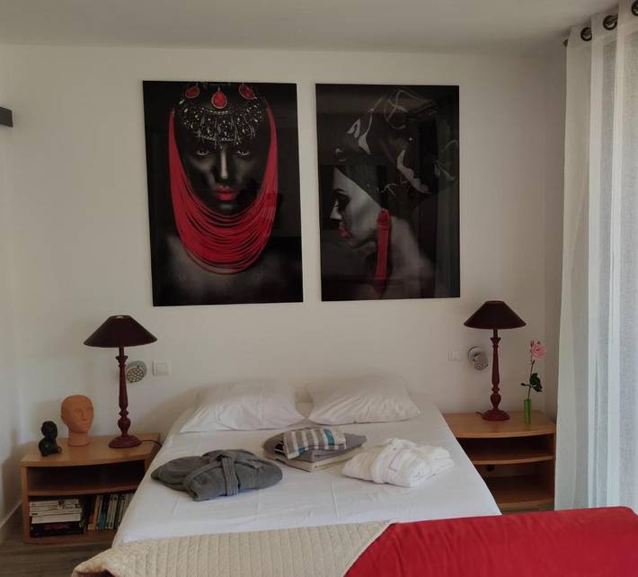 Gîte pour 2 personnes, avec vue et terrasse à Les Sorinières