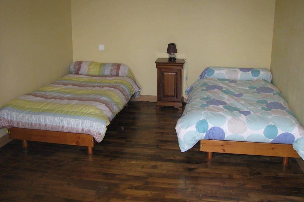 Pretty House Located Between Countryside And Sea in Névez, Côte de Cornouaille