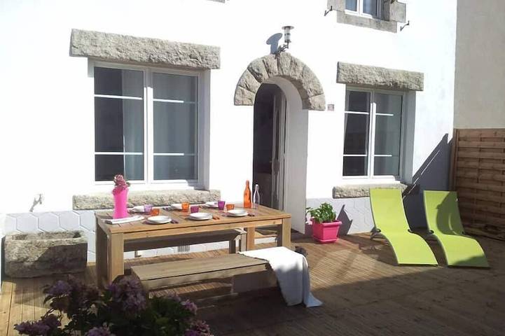 Location de vacances pour 6 personnes, avec terrasse dans Plage Lehan