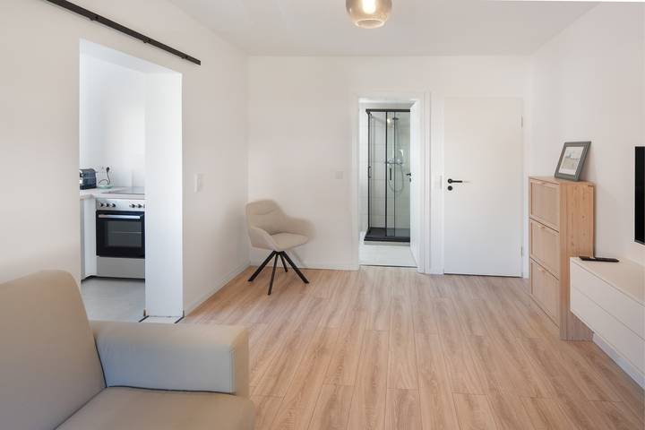 Entire apartment, Apartment 'Für 4 P. Küche & Wlan' with Wi-Fi in Dormagen, Rhein-Kreis Neuss