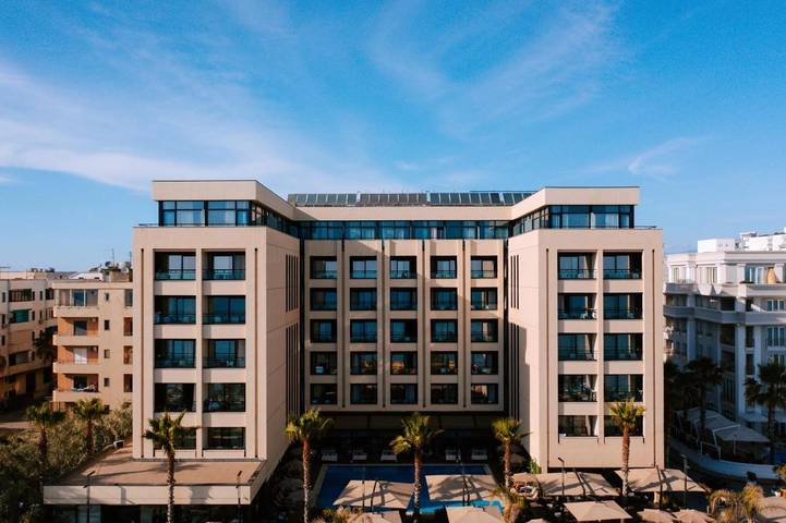 Hôtel pour 2 personnes, avec vue ainsi que piscine et bassin pour enfant