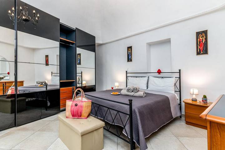 Casa vacanza per 4 persone, con panorama e balcone nonché piscina ad Ostuni