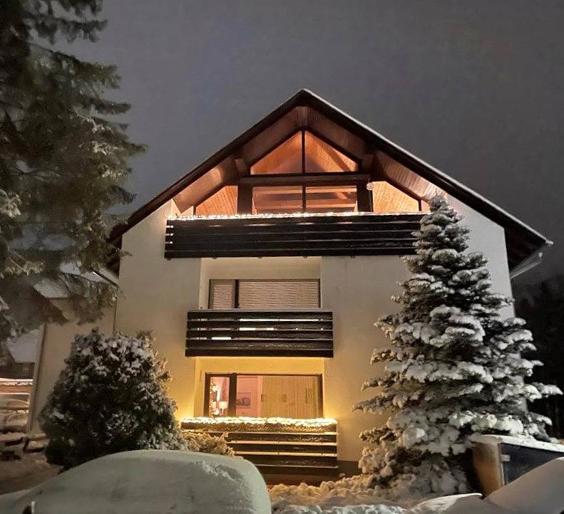Ferienwohnungen Gerald Reckert - Fewo Schanzenblick (2 Schlafräume, 1 Wohnraum) in Winterberg, Hochsauerlandkreis