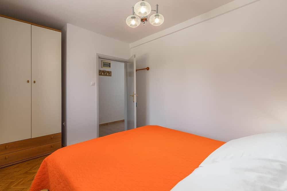 Entire apartment, Cozy apartment in Zambratija with Wifi in Zambratija, Umag Region