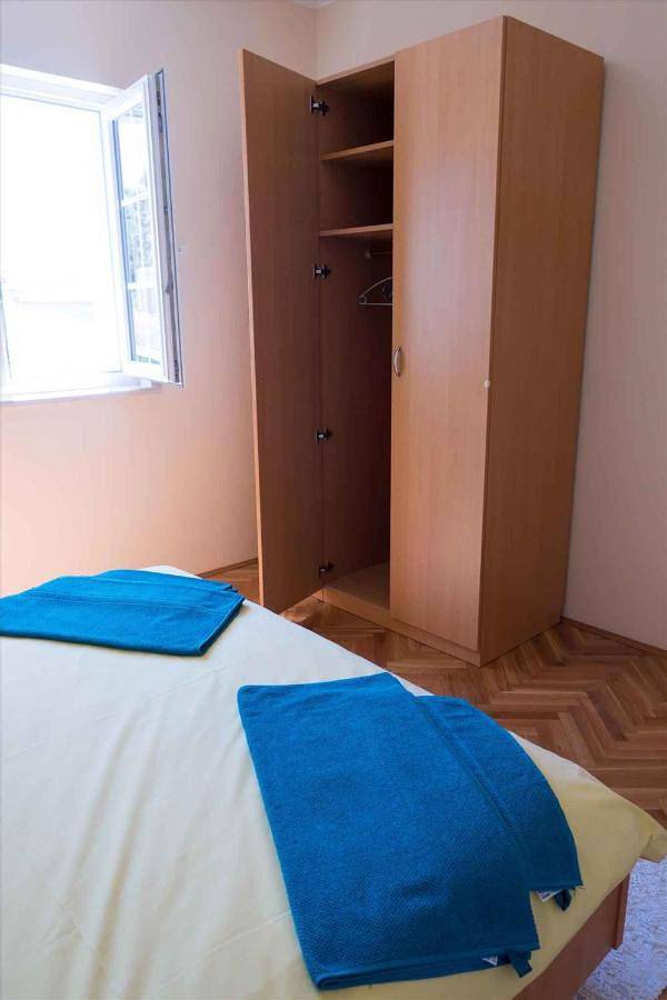Ferienwohnung für 4 Personen in Banjol - 3