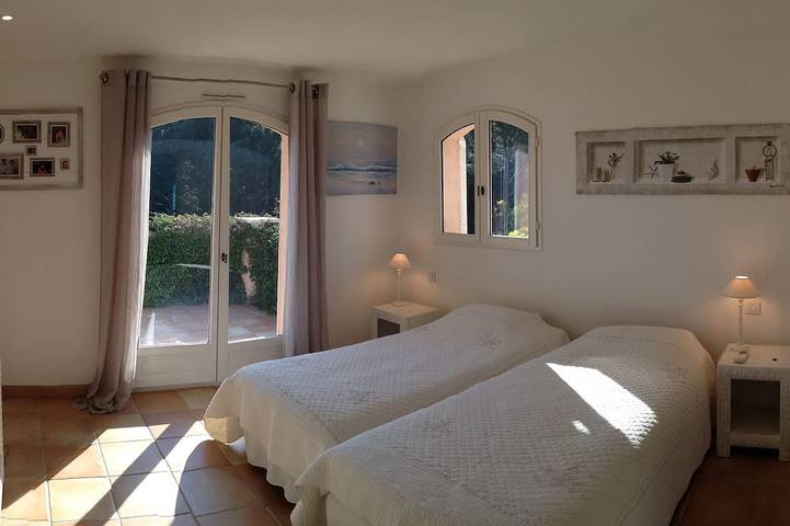 Villa pour 10 personnes, avec jardin et jacuzzi dans Gigaro - 4