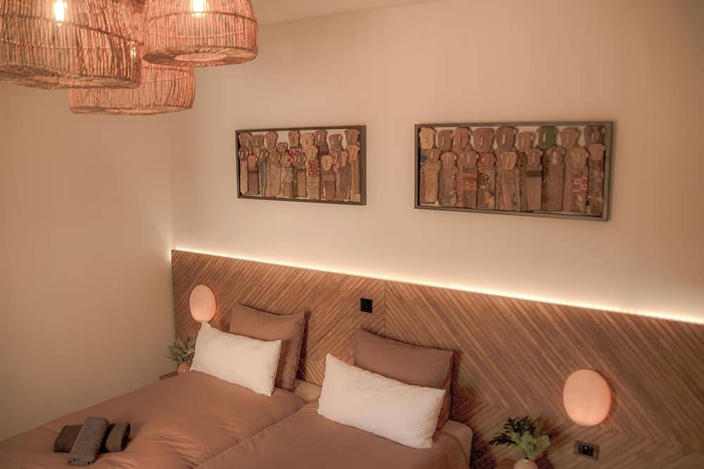 Geheel appartement, – 2-Bedroom Apartment with Terrace near Charleroi Airport in Ransart, Charleroi