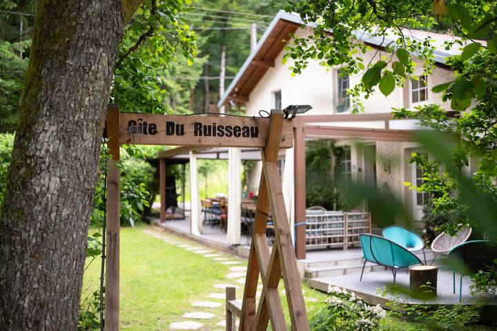 Cottage voor 14 personen, met Whirlpool en Tuin