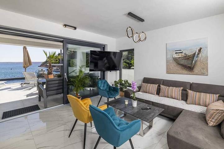 Villa für 12 Personen, mit Balkon und Garten, mit Haustier in Karlobag - 3