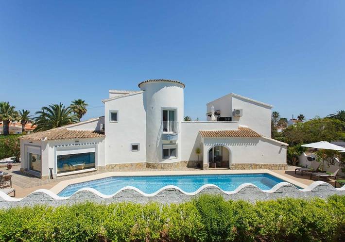 Pension voor 2 personen, with Terras and Tuin as well as Zwembad and Uitzicht aan de Costa Blanca