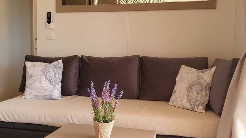 Camping für 6 Personen, mit Terrasse und Pool in Medulin - 2