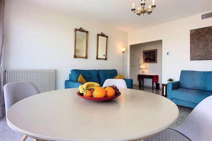 Apartamento vacacional entero, Le Sea View de l'Eden Parc in Juan-les-Pins, Antibes
