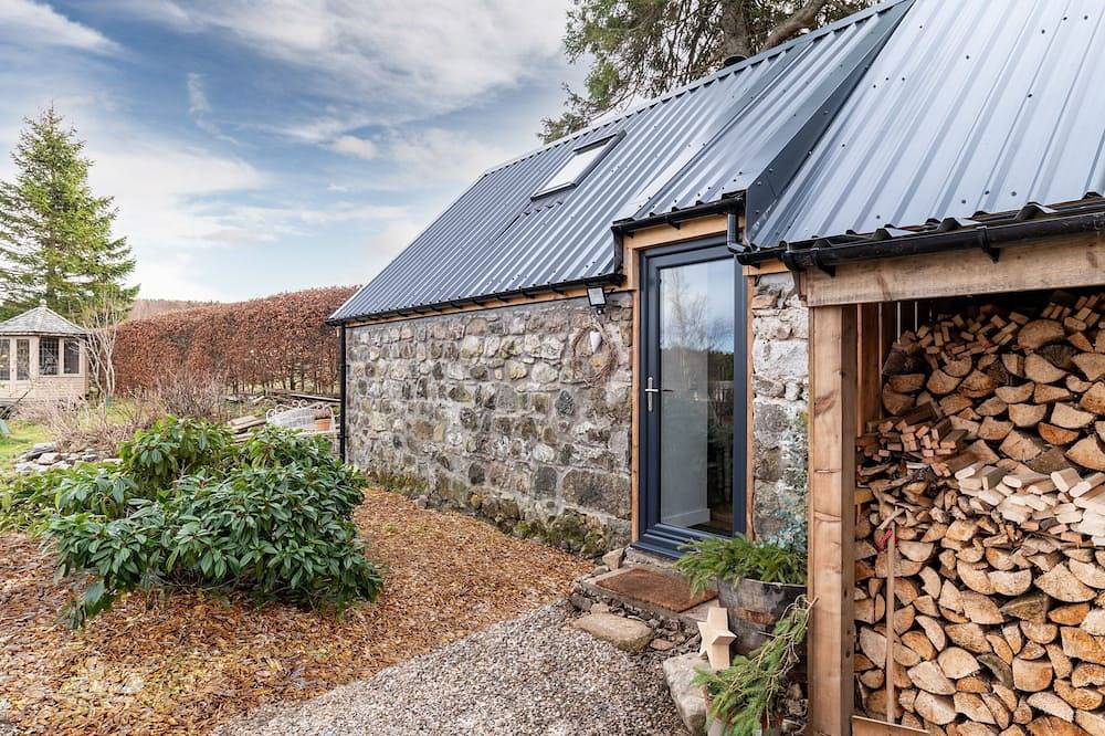 Couthie Cooshed in the Cairngorms in Cairngorms National Park