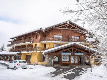 Cabin for 4 People in Morillon, Haute-Savoie, Photo 3
