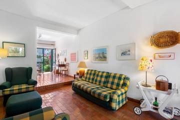 Gîte pour 10 personnes, avec jardin et balcon dans Monte Gordo