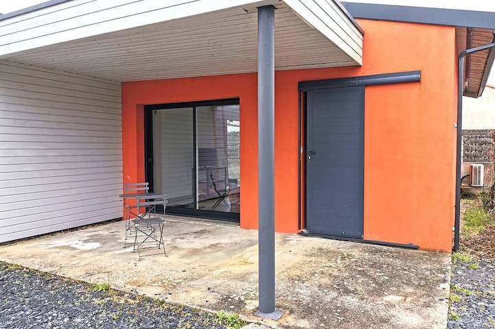 Location de vacances pour 3 personnes, avec jardin à Brem-sur-Mer