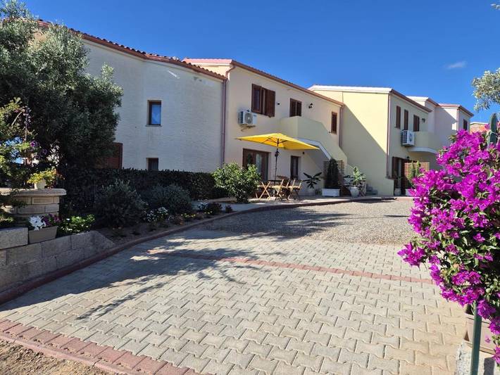 Ferienwohnung für 5 Personen, mit Garten und Ausblick sowie Balkon
