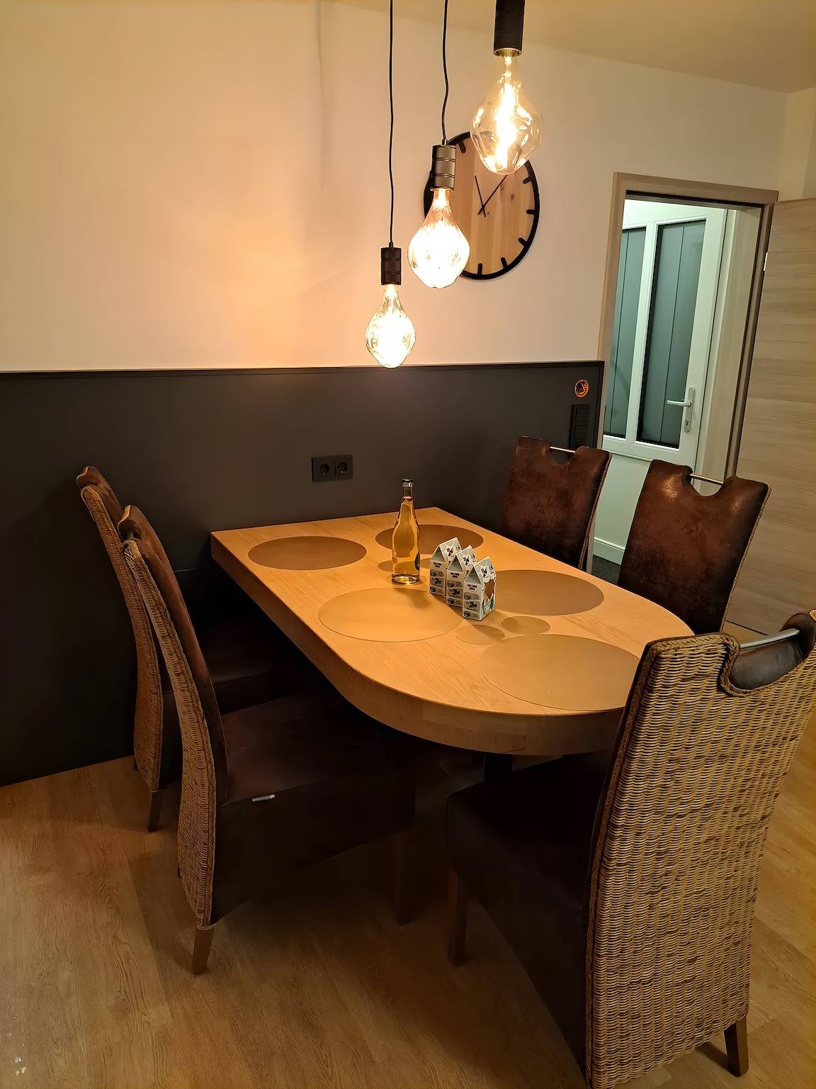 Ferienhaus 'Haus Wogenwind' in Wittmund mit privatem Grill in Carolinensiel-Harlesiel, Wittmund