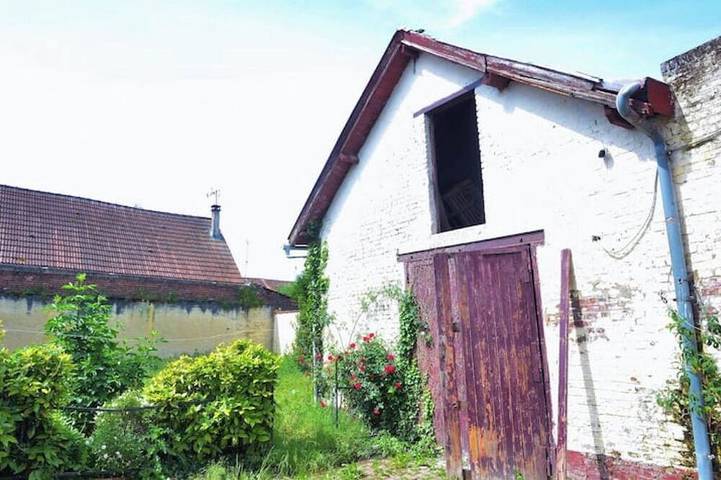 Apartamento entero, 4-Charming stay in a renovated farmhouse in San Quintín (Aisne), Aisne