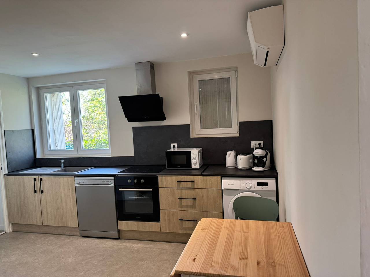 Entire apartment, Logis Le Pagnon in Brive-la-Gaillarde, Brive-la-Gaillarde region