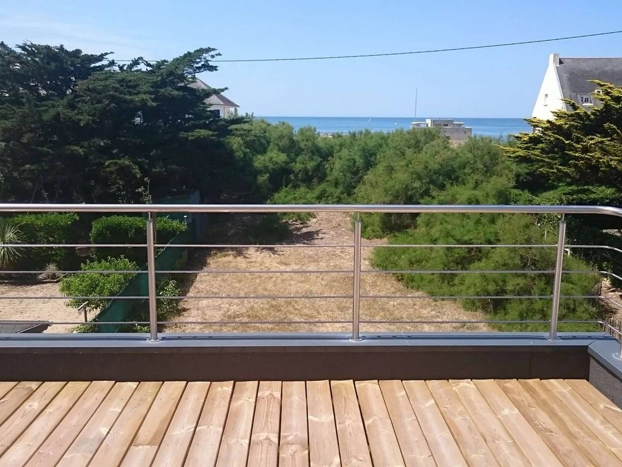 3-bedroom house near Valentin Beach with parking in Batz-sur-Mer, Côte d'Amour