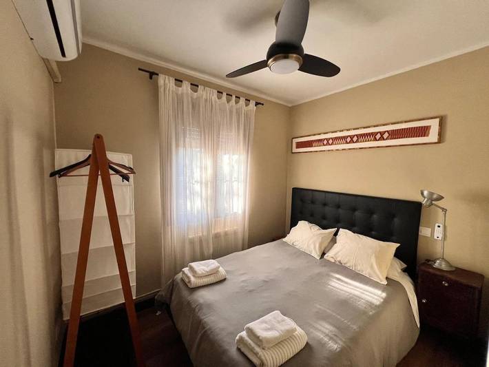Casa rural para 10 personas, con Balcón y Terraza además de Jardín y Piscina en Alcabón - 3