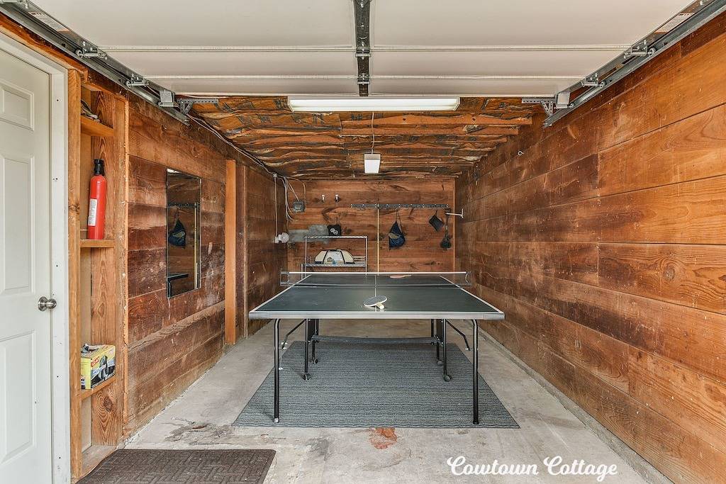 Treetop Getaway in historischer Nachbarschaft, bestens bewertet für Sauberkeit und Lage in Fort Worth, Tarrant County