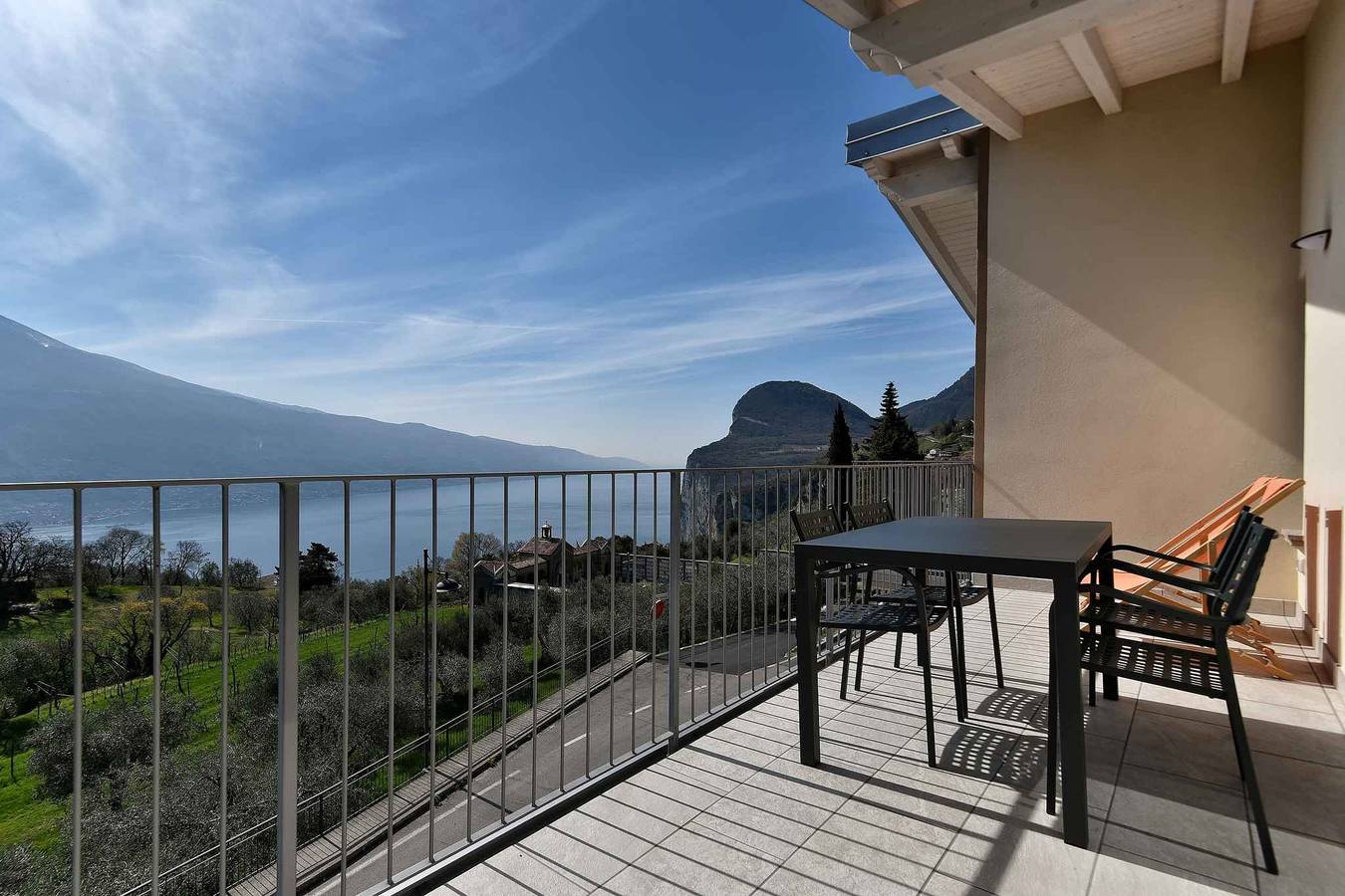 Ganze Ferienwohnung, Ferienwohnung mit Balkon  in Pieve, Tremosine