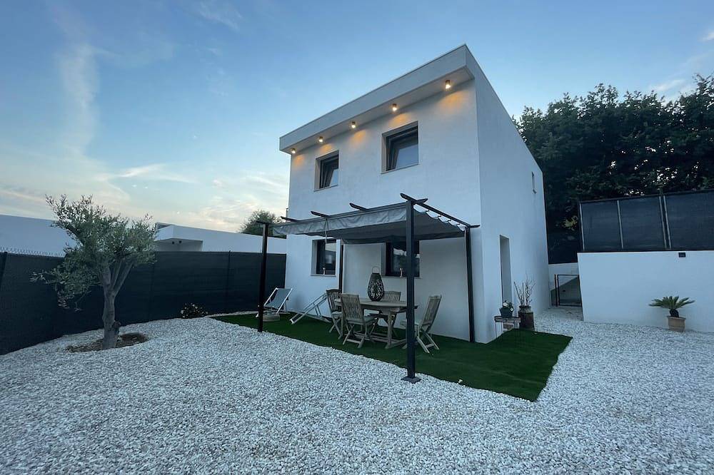 Maison Coquette in Nice (France), Nice region