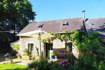 Gîte pour 4 personnes, avec jardin et terrasse, animaux acceptés à Plonévez-du-Faou