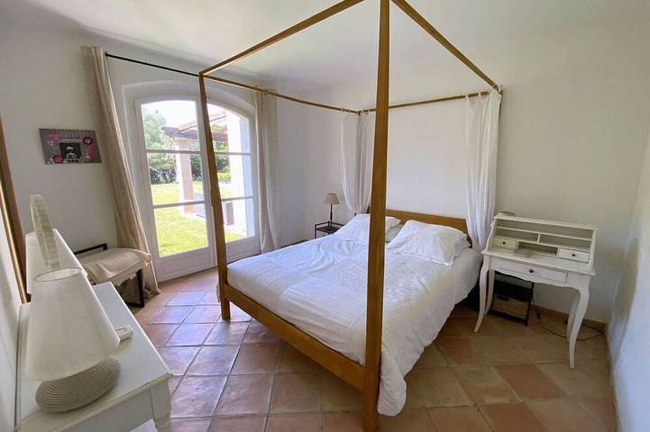 Villa pour 10 personnes, avec terrasse et jardin dans Gigaro - 3