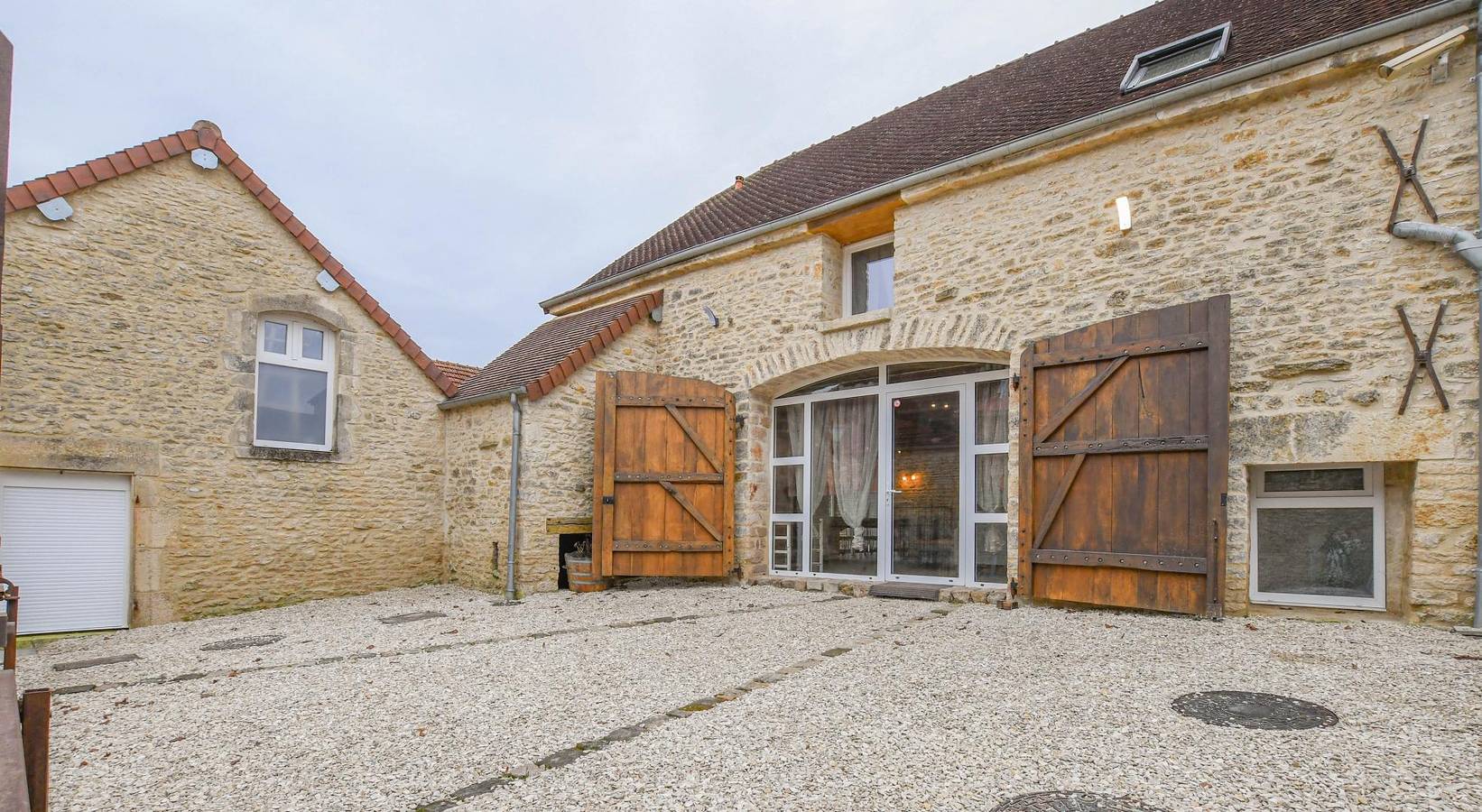 Le Grand Gite du Relais in Pargues, Aube (desambiguación)