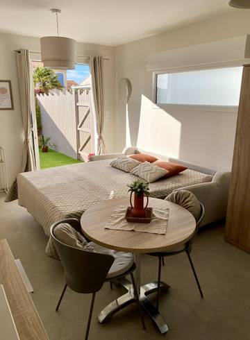 Gîte pour 3 personnes, avec terrasse à Château-d'Olonne