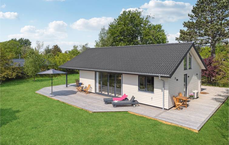 Ferienhaus für 6 Personen, mit Garten und Terrasse in Råbylille Strand - 2